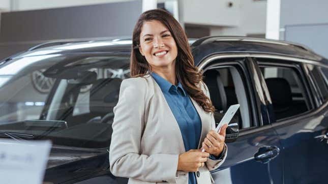 Image for article titled The Gender Pay Gap At Car Dealerships Is Way Worse Than The National Average