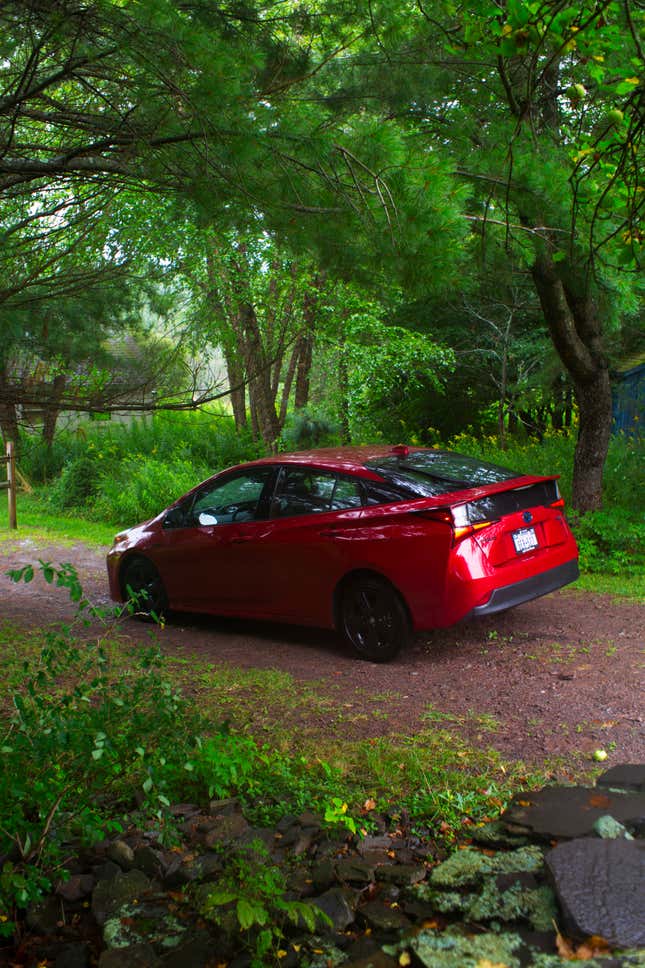 Image for article titled What Happened That The Toyota Prius Looks Good?