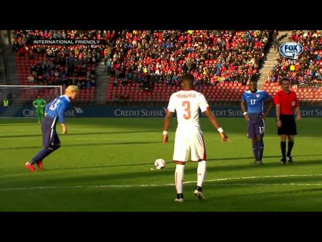 Brek Shea Pounds A Free Kick Into The Top Corner To Give USMNT Lead