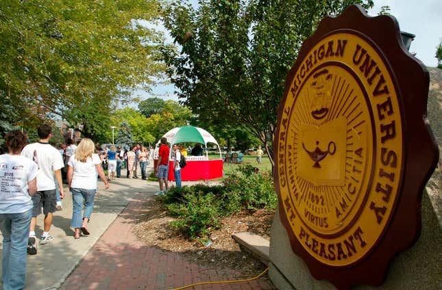 Image for article titled Central Michigan University Accused of Racial Discrimination for Cutting Men’s Track and Field Program