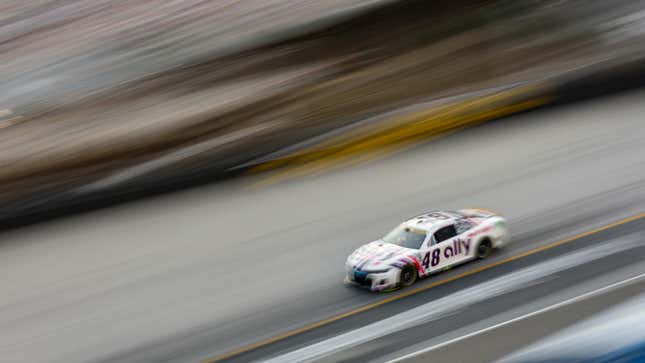 Alex Bowman at the 2022 Bristol night race.