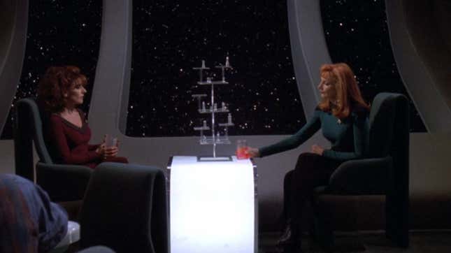 Image for article titled 30 Years on, TNG&#39;s Ghost Sex Episode Remains as Unhinged and Awful as Ever