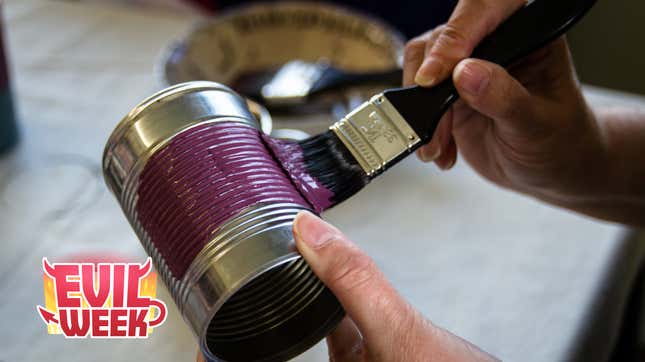 painting a tin can