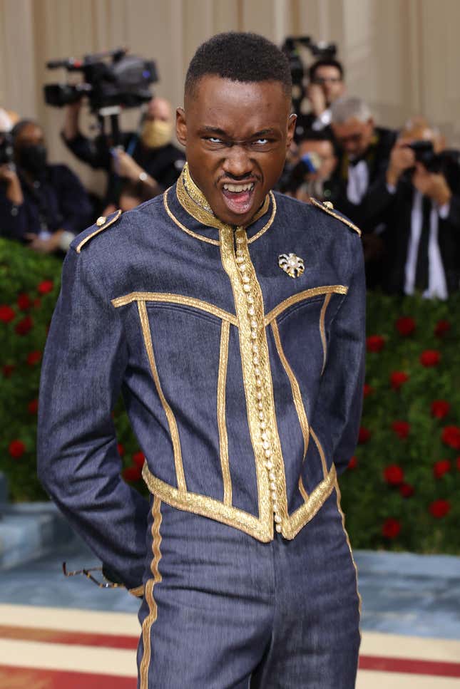 Image for article titled Met Gala 2022: All the Looks That Gave Us John Jacob Astor or Just Half-Assed