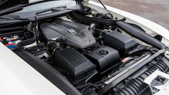 2013 Mercedes-Benz SLS AMG GT Coupe engine
