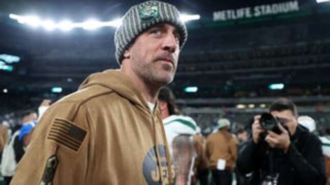 Aaron Rodgers has nothing to gain by coming back