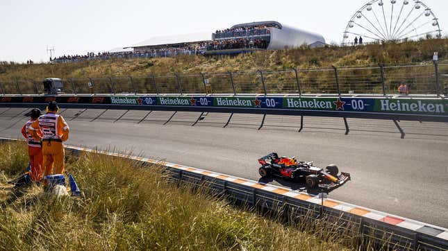 Image for article titled F1 to Test DRS Through Dutch Grand Prix Banked Final Corner