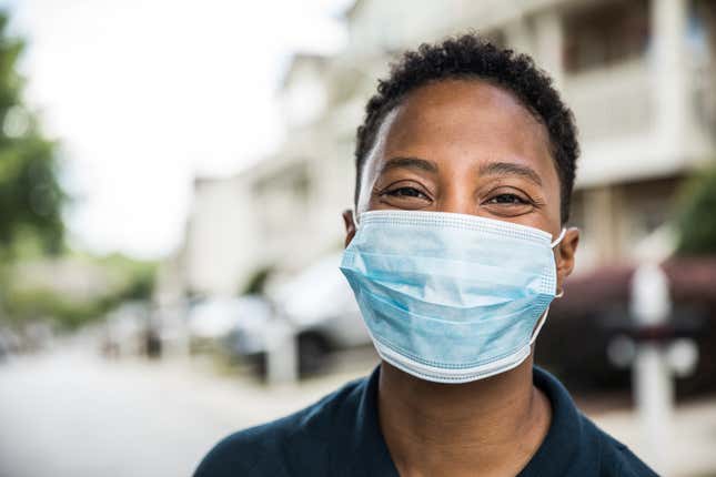 Black woman with mask 