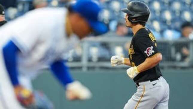 Pirates sweep Royals, Andre Jackson gets first win