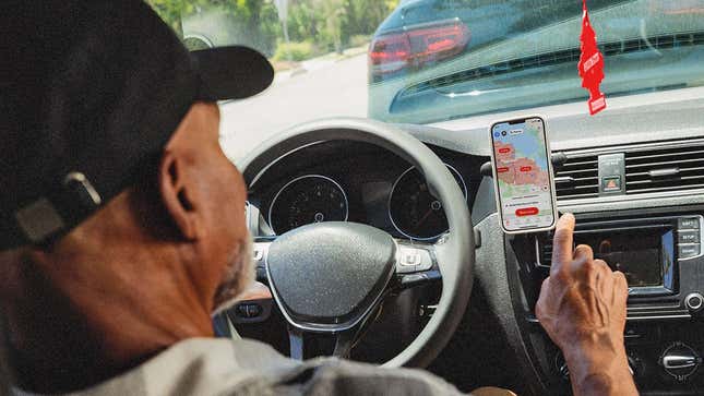 Image for article titled DoorDash Can Track Your Delivery Person&#39;s Driving Behavior