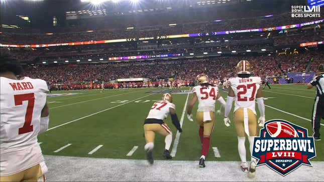 Image for article titled Dre Greenlaw injures himself, ruled out for the rest of Super Bowl LVIII