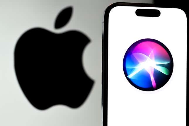 Image for article titled Apple says Siri isn&#39;t eavesdropping and selling your data