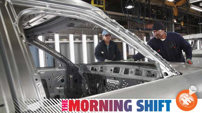 Image for article titled Mexico, Canada and Automakers Just Caught a Big Free Trade Break