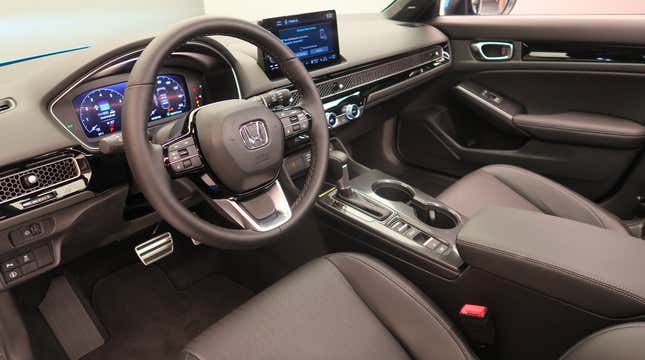 Image for article titled This Is The 2022 Honda Civic Hatchback And Yes It Comes With A Stick Shift