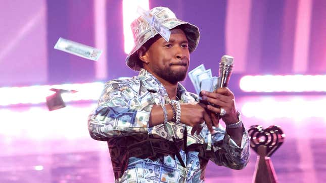 Usher onstage at the 2021 iHeartRadio Music Awards, broadcast live on FOX on May 27, 2021.