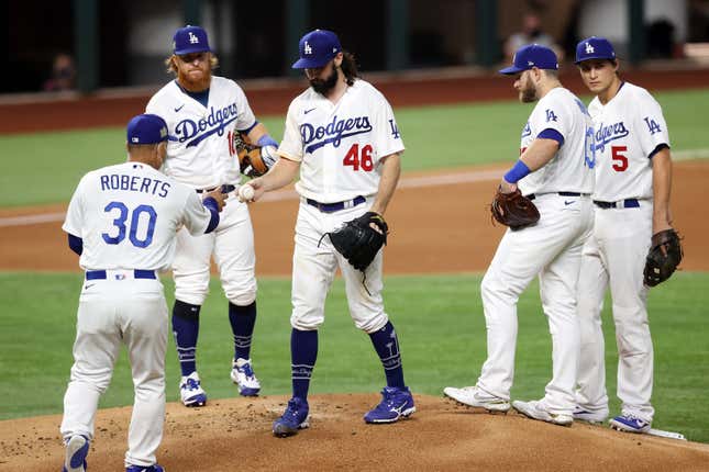 Dave Roberts still thinks he’s playing Strat-O-Matic