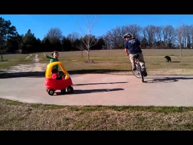 Inspirational Dad Uses Bike To Drift The Crap Out Of A Cozy Coupe