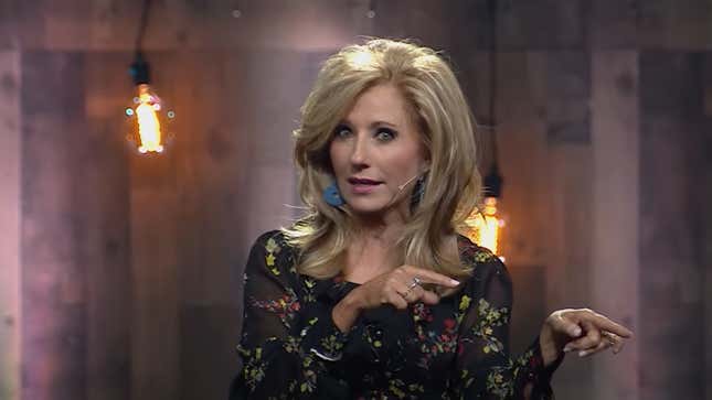 Image for article titled Beth Moore, Author and Leader in the Southern Baptist Denomination, Leaving Over Sexism