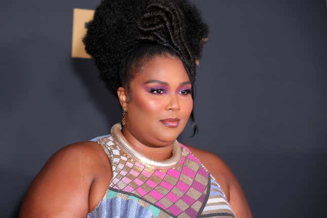 Image for article titled Truth Hurts: Lizzo Reminds Us &#39;Fashion Is So Indebted to Black Women’s Culture&#39;