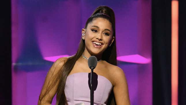 Image for article titled Ariana Grande Calls Out the Virus Deniers