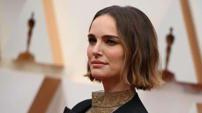 Image for article titled Natalie Portman Admits She Hasn't Worked With Enough Women Directors