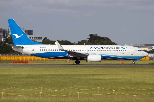 A Xiamen Airlines Boeing 737-800