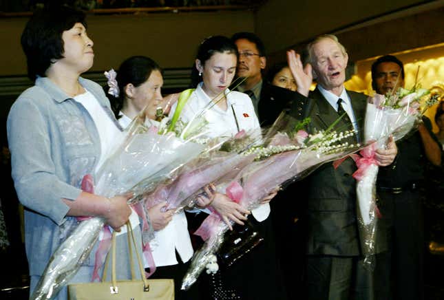 Hitomi Soga, Robert Jenkins, and their two daughters in Jakarta, Indonesia in July 2004.