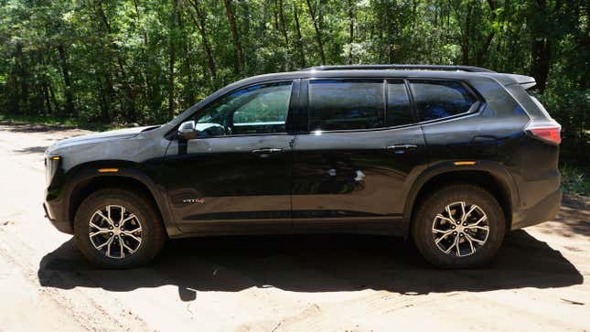 2024 GMC Acadia