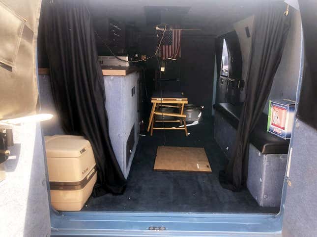 Image for article titled At $19,995, Is This 1988 Dodge Ram Surveillance Van a Mysteriously Good Deal?