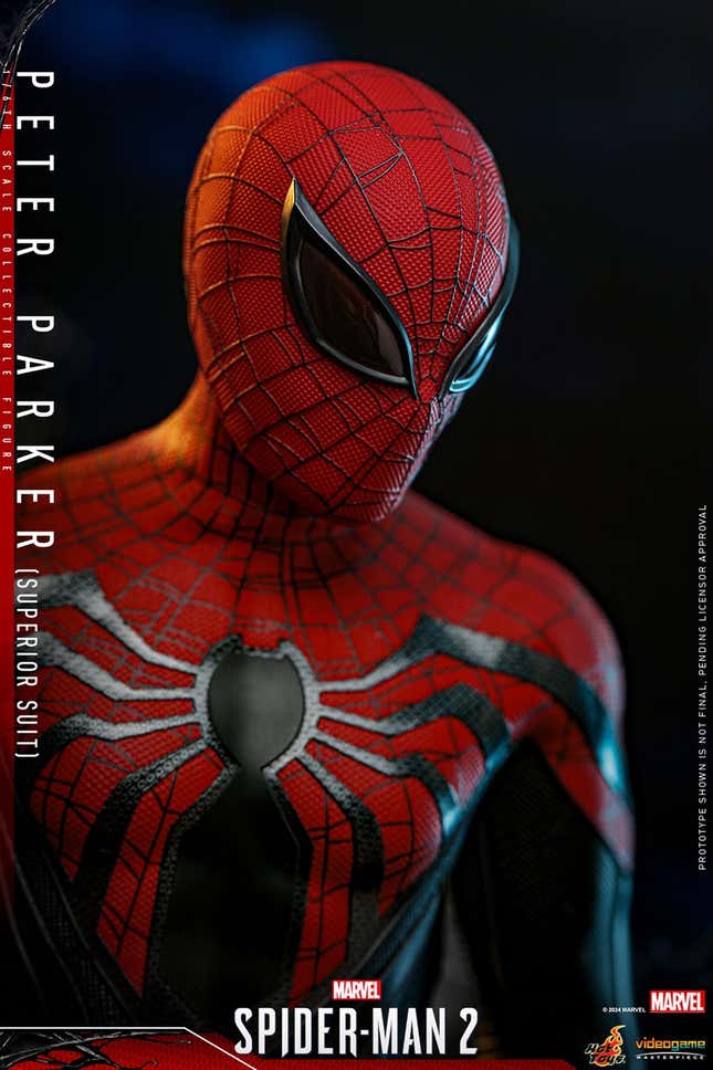 Image for article titled Hot Toys&#39; Latest Spider-Man 2 Figure Is Literally Superior