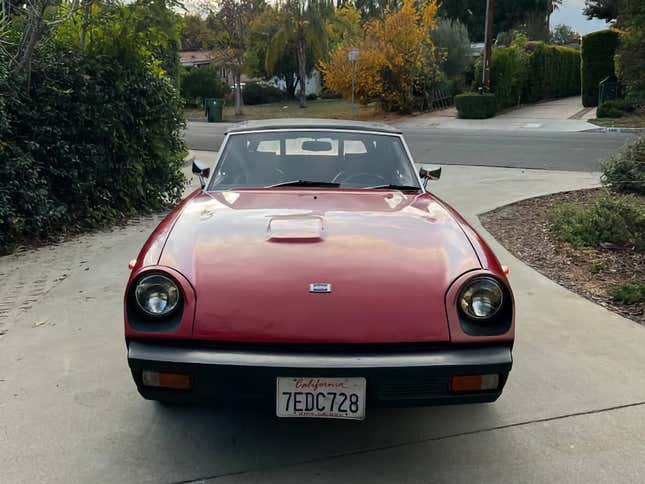 Image for article titled At $7,900, Is This Ford-Powered 1975 Jensen A Find?