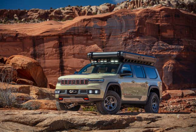 Image for article titled Just a Ton of Photos of the 2023 Easter Jeep Safari Concept Rigs