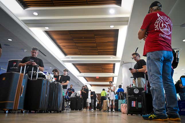 Image for article titled The 5 airports with the highest domestic airfares in America — and the 5 with the lowest