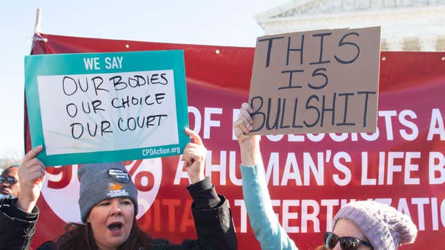 Image for article titled Lubbock Voters Pass Extreme, Unconstitutional Ban Declaring Abortion 'Murder'