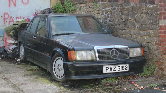  Looking rather forgotten, this Mercedes has been unlicensed since 2005, nearly 10 years. It's probably been sitting in this spot for a while, judging by the mould and general condition. I don't see too many Mercs with the badge on the grille anymore.