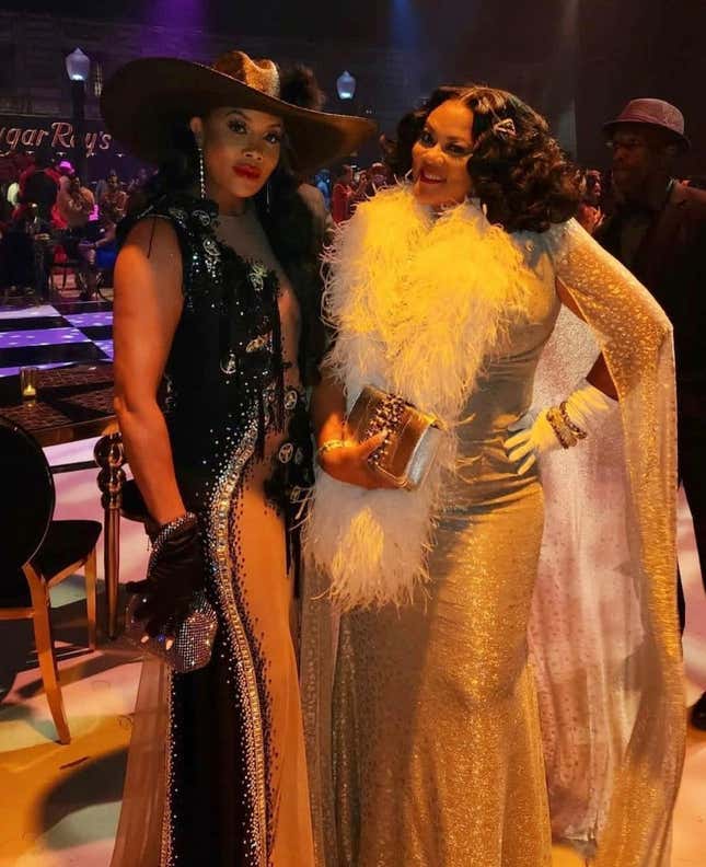 Image for article titled Our Favorite Looks from the WACO Wearable Art Gala by Tina Knowles Lawson and Richard Lawson [Updated]