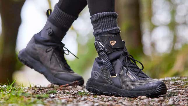 The Best Walking Boots for Sprained Ankles & Other Leg Injuries – Footwear  News