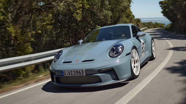 2024 Porsche 911 S/T