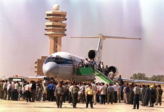 Image for article titled Your 10 Worst Airport Horror Stories