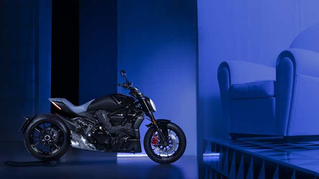 Image for article titled Ducati Partnered With A Furniture Company To Develop The Ultra-Lux Limited XDiavel Nera