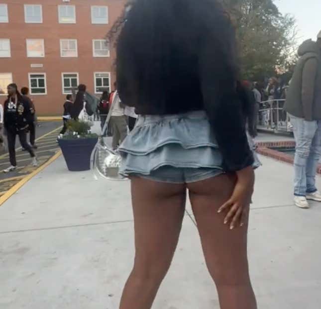 Image for article titled Worst HBCU Homecoming Fashion Fits to End the Season