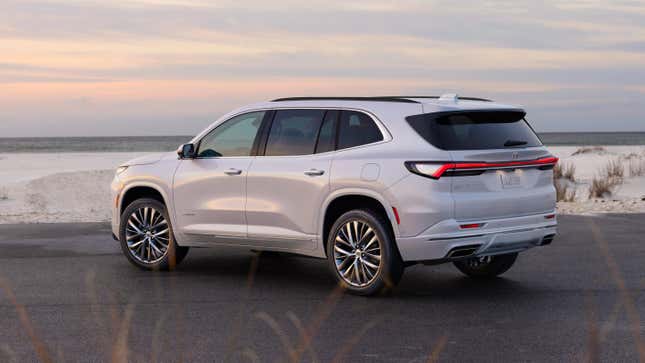 Image for article titled 2025 Buick Enclave Is The First Buick With Super Cruise, New Seamless Display