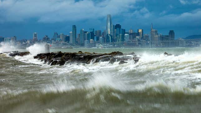 Image for article titled Photos: California&#39;s Coastline Under Siege by Atmospheric River