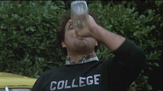 Image for article titled The 5 most drunk colleges in America — and the 5 most sober