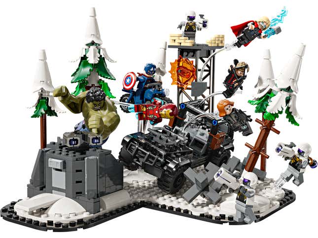 Image for article titled Lego&#39;s New Avengers Set Lets You Recreate One of the Coolest Shots in the MCU&#39;s History
