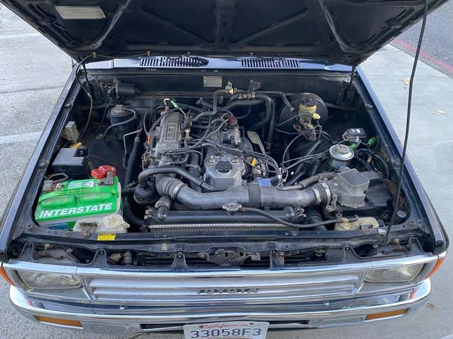 Image for article titled At $6,000, Is This 1988 Toyota Pickup Simply A Steal?