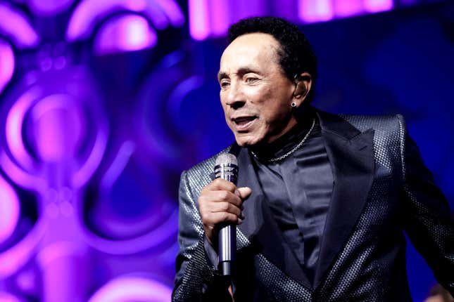  Smokey Robinson performs on stage as the stars come out for Byron Allen in Beverly Hills as he was honored with the 2023 UCLA Neurosurgery Visionary Award at The Beverly Hilton on October 11, 2023 in Beverly Hills, California. 