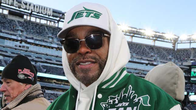 Image for article titled Not Hearthrob Method Man Allegedly Punching Folks In The Face At NYC Gym?