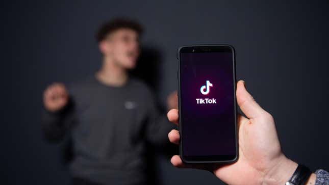 Image for article titled Tip Jars May Be Coming to TikTok