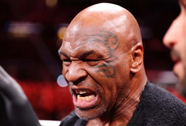 Imagen para el artículo titulado El impactante y secreto significado de los tatuajes de tus famosos favoritos
